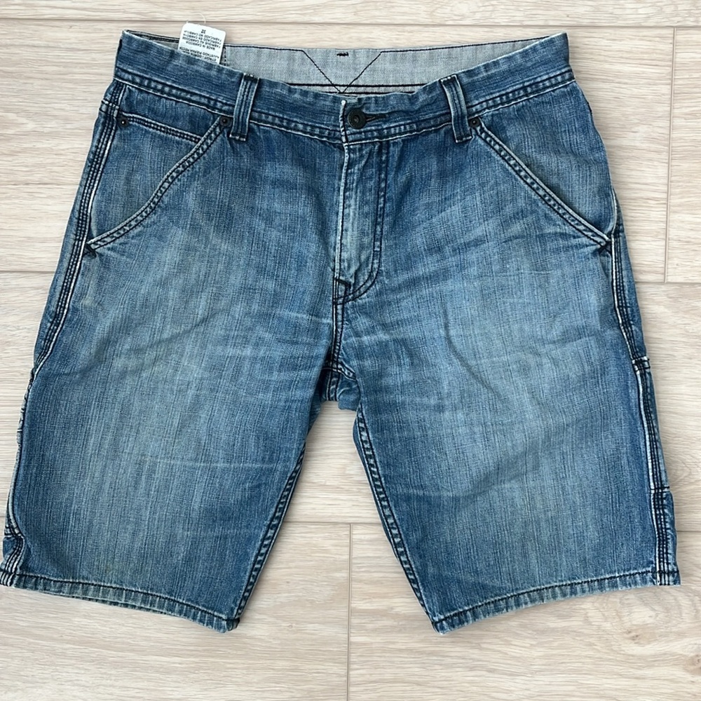 Vintage Levi’s Carpenter shorts